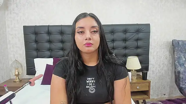 AmaliaDalton online show from 1, 2, 2025