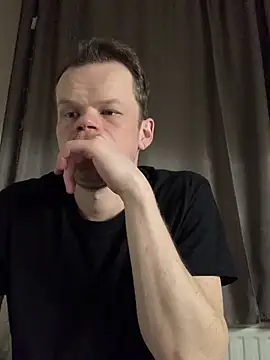 Snapshot of Maksiii-all chatting on 10, 3, 2025 Maksiii-all online show from 10, 3, 2025