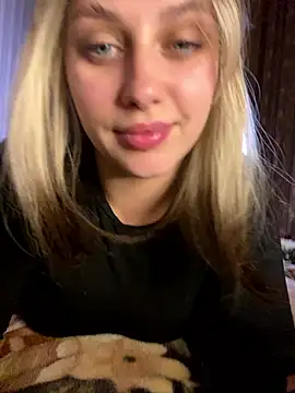 69Laura696 online show from 26, 12, 2024