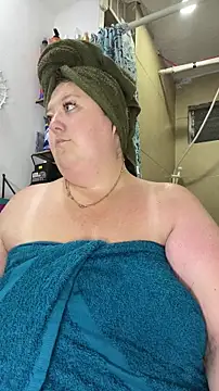 Chloee ep online show from 14, 12, 2025