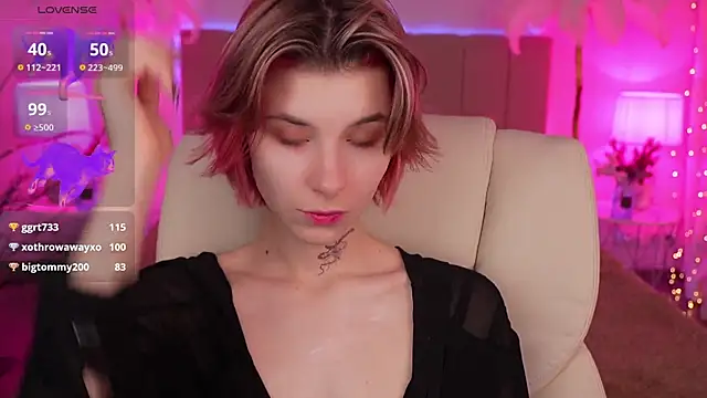 Snapshot of HaylaAmber chatting on 14, 12, 2024 HaylaAmber online show from 14, 12, 2024