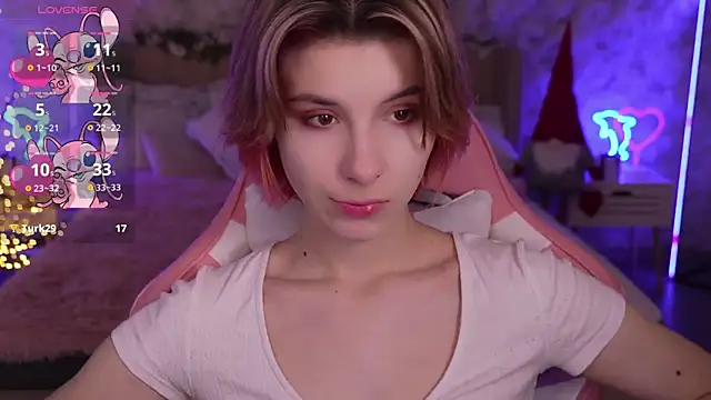 Snapshot of HaylaAmber chatting on 4, 1, 2025 HaylaAmber online show from 4, 1, 2025