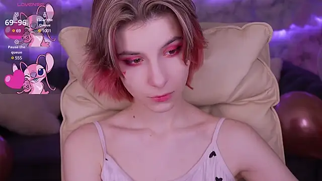 Snapshot of HaylaAmber chatting on 15, 2, 2025 HaylaAmber online show from 15, 2, 2025