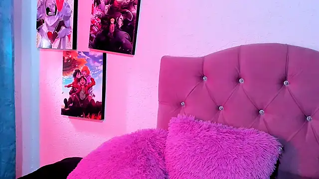 Mila nixon02 online show from 6, 4, 2026