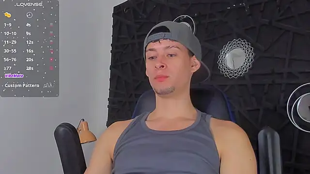 JadeSmiith  online show from 8, 1, 2025