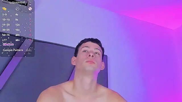 JadeSmiith  online show from 15, 1, 2025