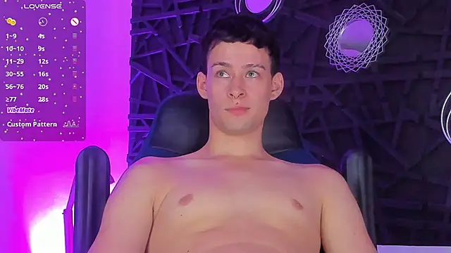 JadeSmiith  online show from 16, 1, 2025