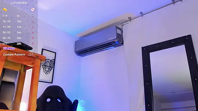 JadeSmiith  online show from 5, 3, 2025