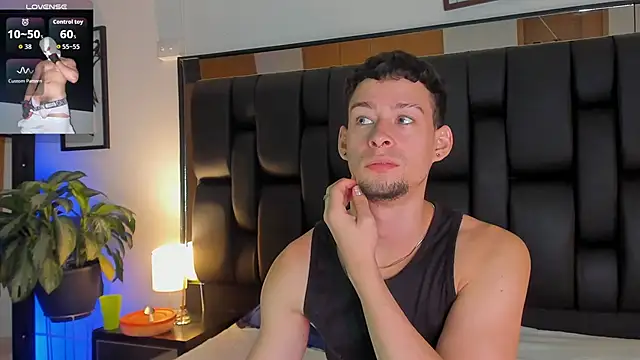 JadeSmiith  online show from 16, 10, 2025