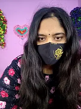 Snapshot of Hot_Maleka chatting on 15, 12, 2025 Hot Maleka online show from 15, 12, 2025