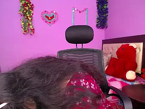 Snapshot of Hot_Maleka chatting on 13, 1, 2026 Hot Maleka online show from 13, 1, 2026