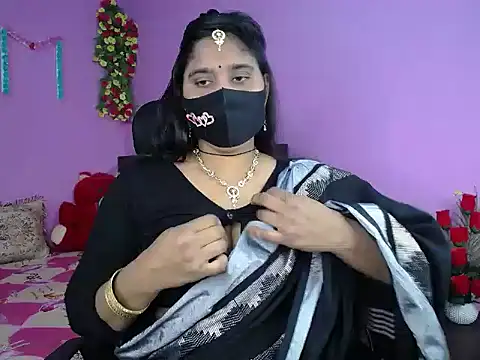 Snapshot of Hot_Maleka chatting on 9, 2, 2026 Hot Maleka online show from 9, 2, 2026