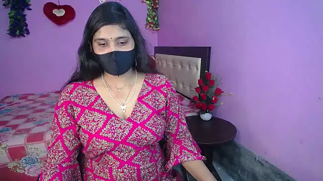 Hot Maleka online show from 3, 6, 2026