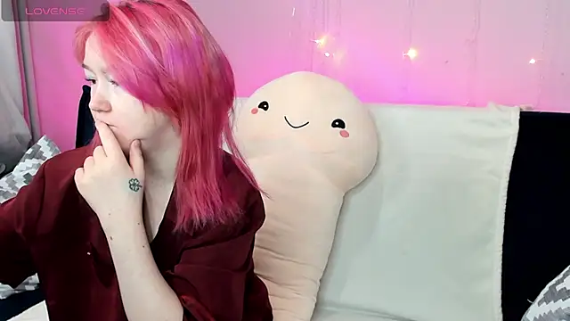 Sara Robinson online show from 8, 1, 2025