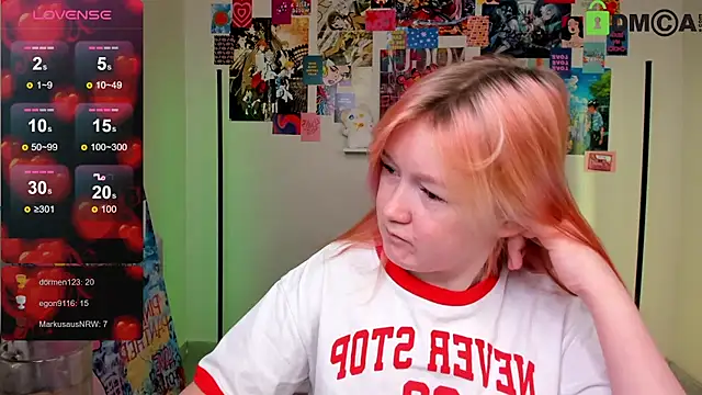 Sara Robinson online show from 6, 3, 2025