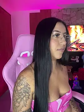 Tamara Roberts1 online show from 14, 1, 2025