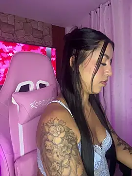 Tamara Roberts1 online show from 1, 2, 2025