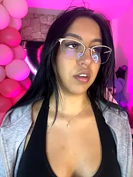 Tamara Roberts1 online show from 2, 10, 2025