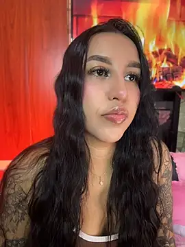 Snapshot of Tamara_Roberts1 chatting on 17, 7, 2026 Tamara Roberts1 online show from 17, 7, 2026