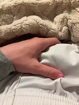 Snapshot of paolone79037 chatting on 2, 3, 2026 paolone79037 online show from 2, 3, 2026