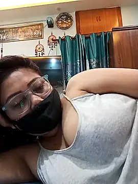 Cute-mona online show from 25, 3, 2026