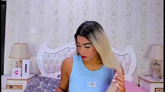 Snapshot of TiaraRosse chatting on 13, 3, 2025 TiaraRosse online show from 13, 3, 2025