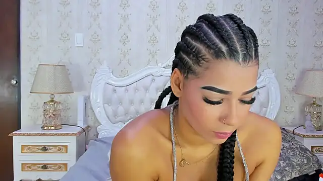 Snapshot of TiaraRosse chatting on 21, 3, 2025 TiaraRosse online show from 21, 3, 2025