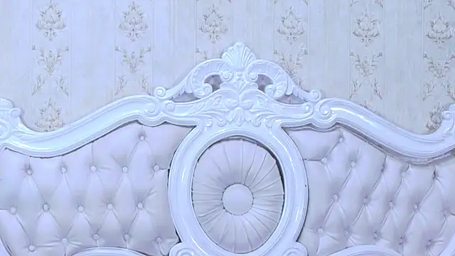 TiaraRosse online show from 22, 11, 2025