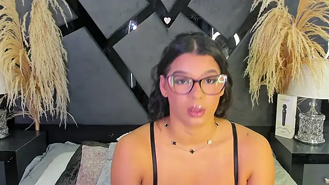 TiaraRosse online show from 31, 3, 2026