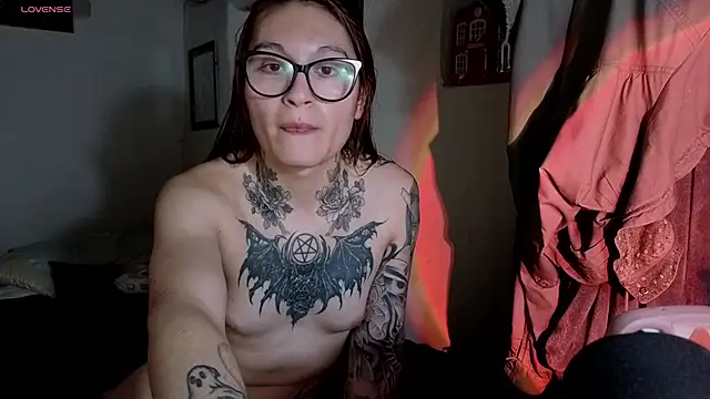 kittenlizz online show from 18, 3, 2026