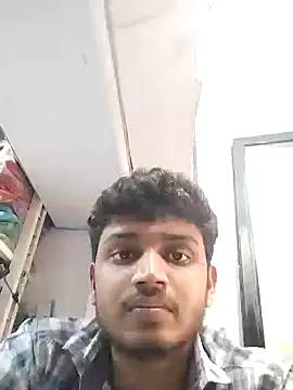 Snapshot of heartless__95 chatting on 8, 1, 2025 heartless 95 online show from 8, 1, 2025