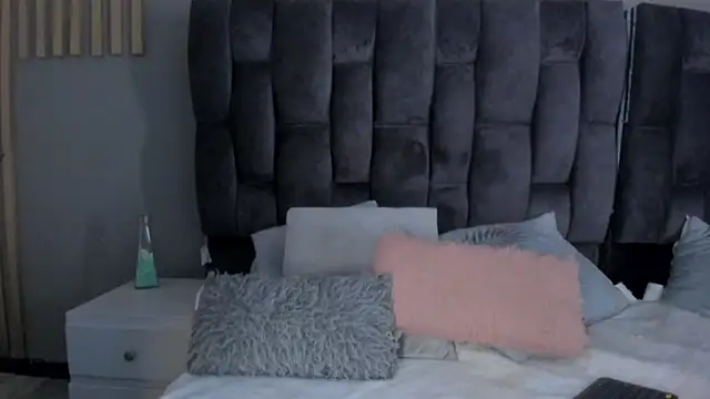 Snapshot of estefania__gomez chatting on 9, 2, 2025 estefania gomez online show from 9, 2, 2025