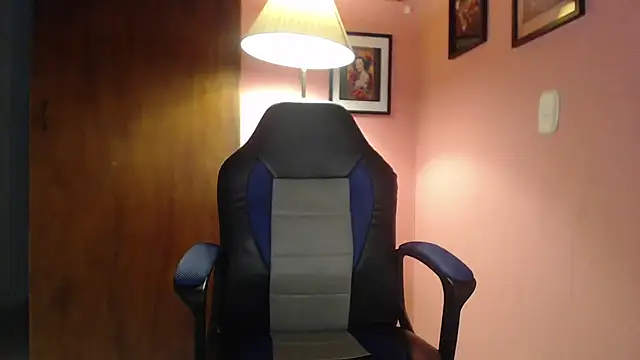 bunnyemilyrose36 online show from 30, 1, 2025