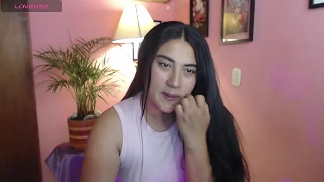 bunnyemilyrose36 online show from 11, 3, 2026