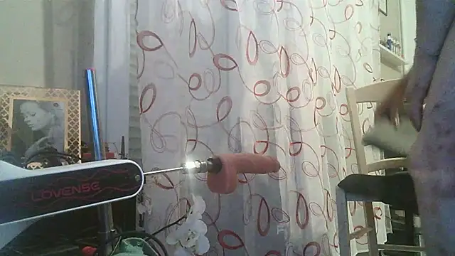 cyril020202 online show from 24, 4, 2026