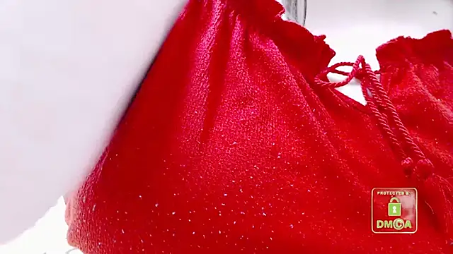 cute and hot online show from 16, 2, 2025