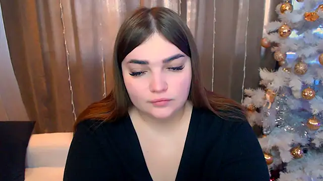 Snapshot of Emaaa_ua chatting on 12, 1, 2025 Emaaa ua online show from 12, 1, 2025