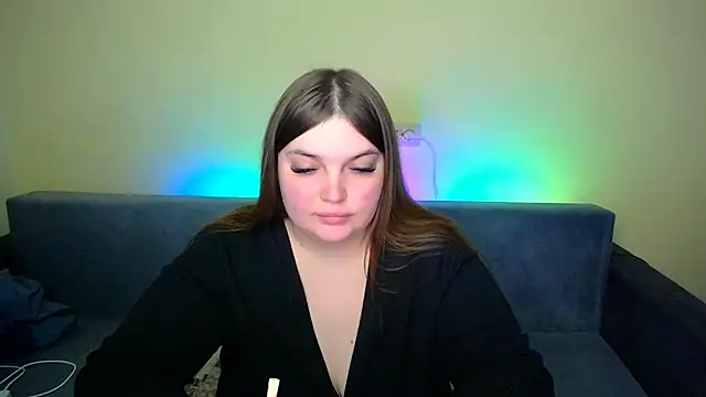 Snapshot of Emaaa_ua chatting on 6, 2, 2025 Emaaa ua online show from 6, 2, 2025