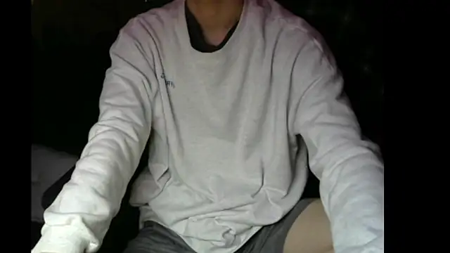 Snapshot of Ray175oo chatting on 15, 2, 2025 Ray175oo online show from 15, 2, 2025