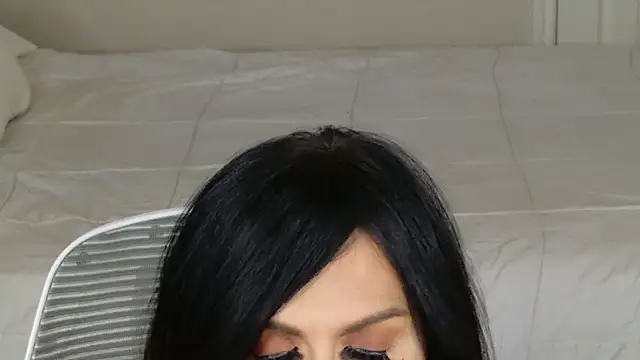 xprettysmilex online show from 14, 1, 2026