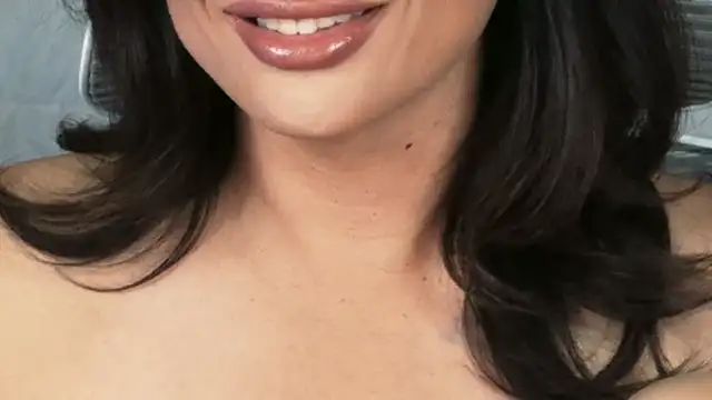 xprettysmilex online show from 11, 2, 2026