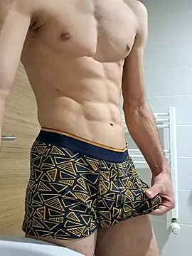 Snapshot of mertbey07 chatting on 9, 12, 2024 mertbey07 online show from 9, 12, 2024