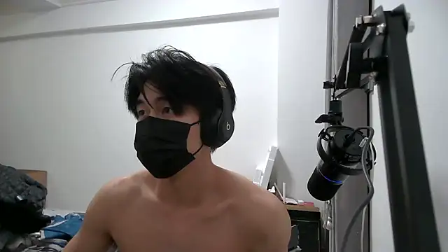 Snapshot of wuzhimao0207 chatting on 18, 12, 2024 wuzhimao0207 online show from 18, 12, 2024