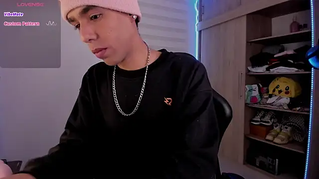 aldrinwhite online show from 5, 2, 2025