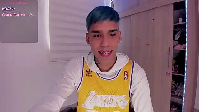 aldrinwhite online show from 5, 3, 2025