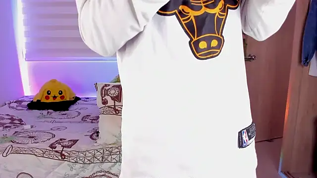 aldrinwhite online show from 20, 10, 2025