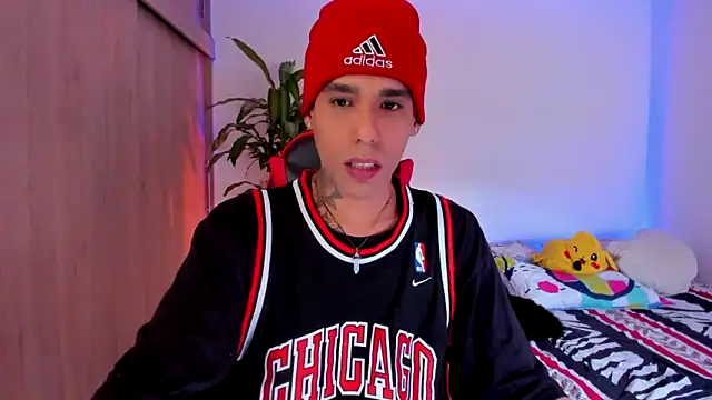 aldrinwhite online show from 1, 4, 2026