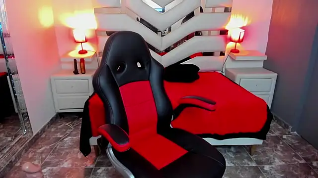 KateTompson  online show from 19, 1, 2026