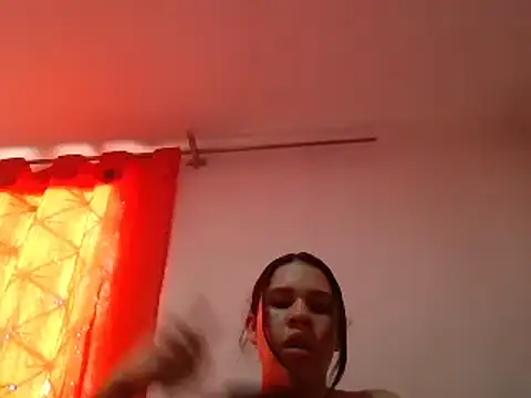Snapshot of Indirasex_44 chatting on 12, 12, 2024 Indirasex 44 online show from 12, 12, 2024