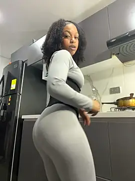 Melany Williams online show from 9, 10, 2025